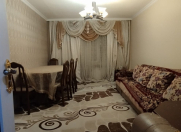 Satılır 3 otaqlı 65 m2 köhnə tikili İnşaatçılar m.