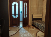 İcarəyə verilir 4 otaqlı 90 m2 köhnə tikili Nizami m.