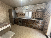 İcarəyə verilir 2 otaqlı 40 m2 həyət evi Pullman Hotel