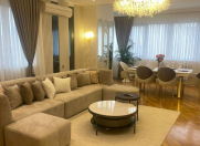 Satılır 3 otaqlı 156 m2 yeni tikili Şah İsmayıl Xətai m.