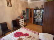 Satılır 3 otaqlı 70 m2 köhnə tikili Əhmədli m.