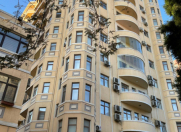 Satılır 5 otaqlı 270 m2 yeni tikili Nəsimi r.