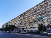 Satılır 2 otaqlı 75 m2 köhnə tikili İnşaatçılar m.