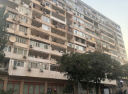 Satılır 2 otaqlı 65 m2 köhnə tikili ABŞ səfirliyi