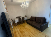 Satılır 2 otaqlı 45 m2 köhnə tikili Bakıxanov