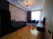 Satılır 1 otaqlı 56 m2 yeni tikili Nəriman Nərimanov m.