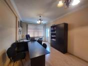 İcarəyə verilir 3 otaqlı 120 m2 ofis 20 yanvar m.