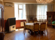 Satılır 3 otaqlı 130 m2 yeni tikili 28 May m.