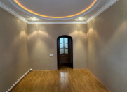 Satılır 3 otaqlı 80 m2 köhnə tikili 5 mkr