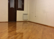 Satılır 3 otaqlı 50 m2 köhnə tikili Nəsimi r.