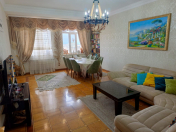 Satılır 2 otaqlı 90 m2 yeni tikili Xalqlar Dostluğu m.