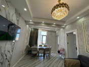 Satılır 3 otaqlı 90 m2 yeni tikili Binəqədi r.