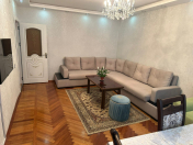 Satılır 5 otaqlı 120 m2 köhnə tikili Xətai r.
