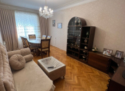 Satılır 4 otaqlı 115 m2 köhnə tikili Bakı Dövlət Universiteti