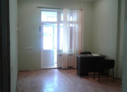 İcarəyə verilir 3 otaqlı 50 m2 köhnə tikili Nəriman Nərimanov m.