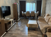Satılır 3 otaqlı 85 m2 köhnə tikili Gənclik m.