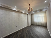 Satılır 3 otaqlı 100 m2 yeni tikili Ağ şəhər