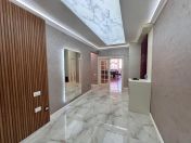 Satılır 3 otaqlı 152 m2 yeni tikili 28 May m.