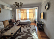 Satılır 4 otaqlı 93 m2 köhnə tikili Bakıxanov