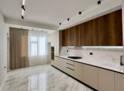 Satılır 3 otaqlı 140 m2 yeni tikili Nəriman Nərimanov m.