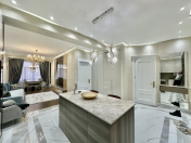 Satılır 2 otaqlı 75 m2 yeni tikili Nəriman Nərimanov m.