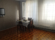 Satılır 2 otaqlı 60 m2 köhnə tikili Azadlıq prospekti m.