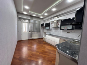 Satılır 3 otaqlı 116 m2 yeni tikili Memar Əcəmi m.