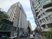 Satılır 1 otaqlı 200 m2 obyekt Gənclik m.