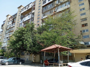 Satılır 2 otaqlı 60 m2 köhnə tikili 8 km