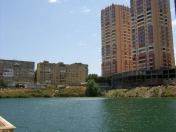 İcarəyə verilir 3 otaqlı 110 m2 yeni tikili İnşaatçılar m.