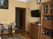 Satılır 2 otaqlı 58 m2 köhnə tikili Yasamal r.