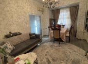Satılır 2 otaqlı 52 m2 köhnə tikili Gənclik m.