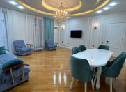 Satılır 3 otaqlı 150 m2 yeni tikili Nəriman Nərimanov m.