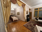 Satılır 6 otaqlı 500 m2 villa Azadlıq prospekti m.