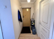 Satılır 4 otaqlı 80 m2 köhnə tikili İnşaatçılar m.