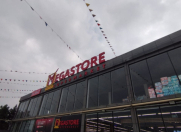 İcarəyə verilir 2 otaqlı 1300 m2 obyekt Hökməli