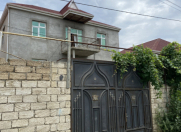 Satılır 9 otaqlı 300 m2 həyət evi Ramana