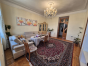 Satılır 3 otaqlı 90 m2 köhnə tikili İçəri Şəhər m.