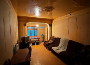 Satılır 2 otaqlı 55 m2 köhnə tikili Memar Əcəmi m.