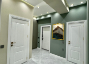 Satılır 3 otaqlı 93 m2 yeni tikili Neftçilər metrosu