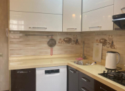 Satılır 3 otaqlı 110 m2 yeni tikili Qara Qarayev m.