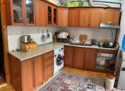 Satılır 2 otaqlı 60 m2 köhnə tikili Qara Qarayev m.