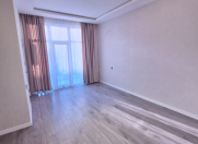 Satılır 2 otaqlı 60 m2 köhnə tikili Heydər Əliyev Mərkəzi