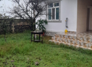 İcarəyə verilir 3 otaqlı 90 m2 yeni tikili Astara