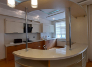 Satılır 2 otaqlı 86 m2 yeni tikili Neftçilər m.