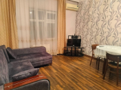 İcarəyə verilir 2 otaqlı 66 m2 köhnə tikili Nəriman Nərimanov m.