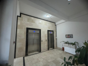 Satılır 2 otaqlı 65 m2 yeni tikili Memar Əcəmi m.