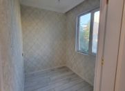 Satılır 2 otaqlı 42 m2 köhnə tikili Azadlıq prospekti m.