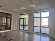 İcarəyə verilir 7 otaqlı 200 m2 ofis 28 may