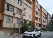 Satılır 3 otaqlı 70 m2 köhnə tikili Bakıxanov